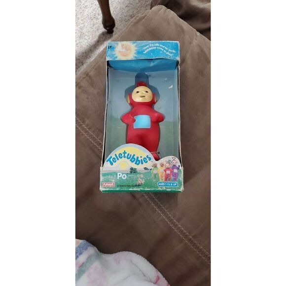 VINTAGE COLLECTIBLE 1998 TELETUBBY PO DOLL - Picture 1 of 6